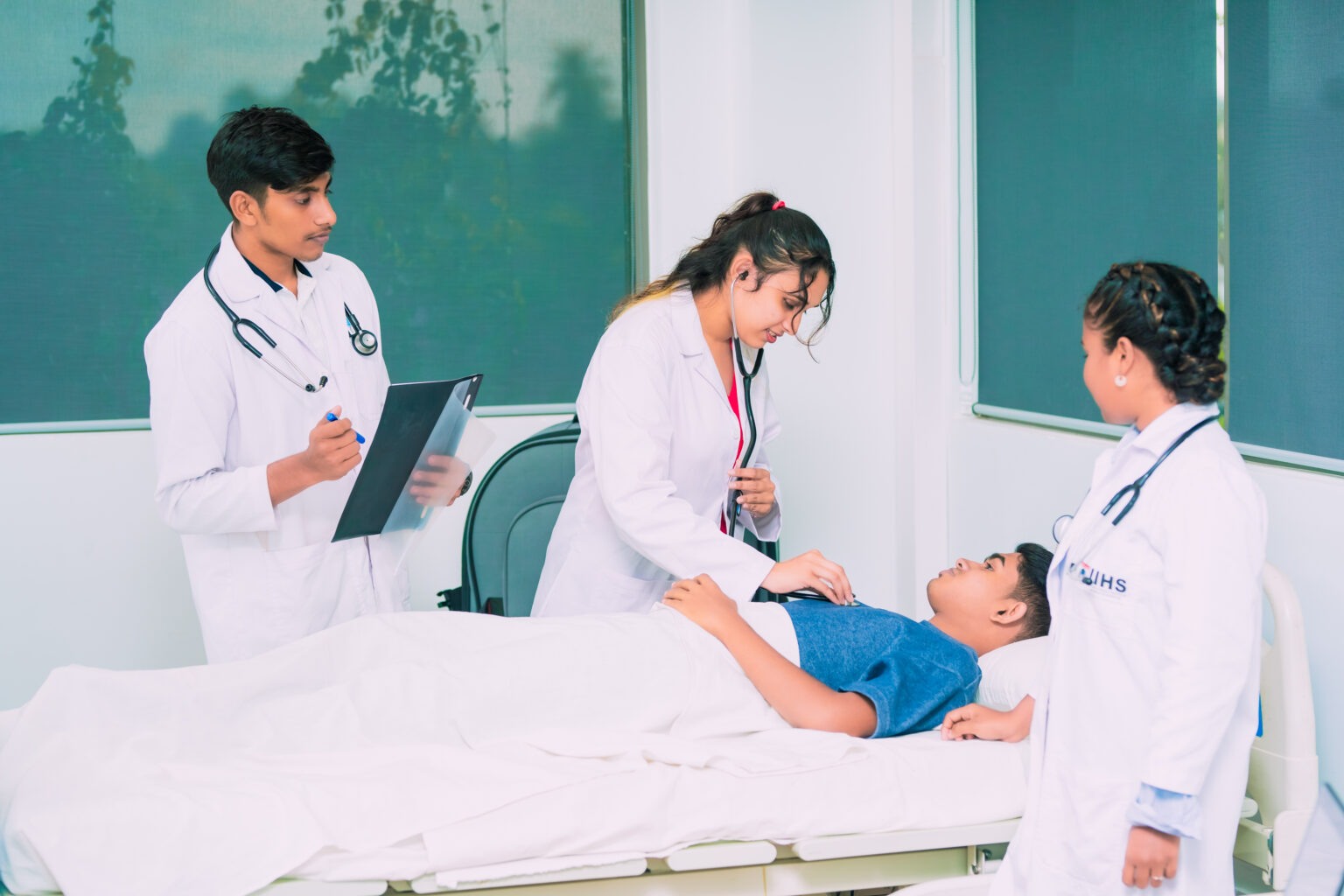 Home IIHS | Best Private University in Sri Lanka for Health & Education
