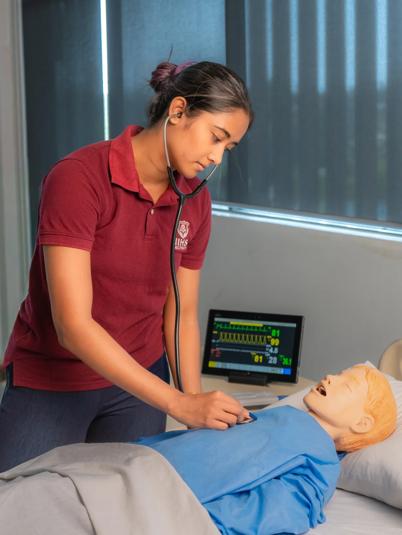 Entry requirements for Advanced Diploma in GeneralNursing programs in Sri Lanka